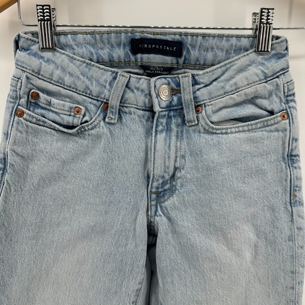Aeropostale Jeans Womens 000R Blue Denim Mid Rise Ankle Straight Leg Comfort‎